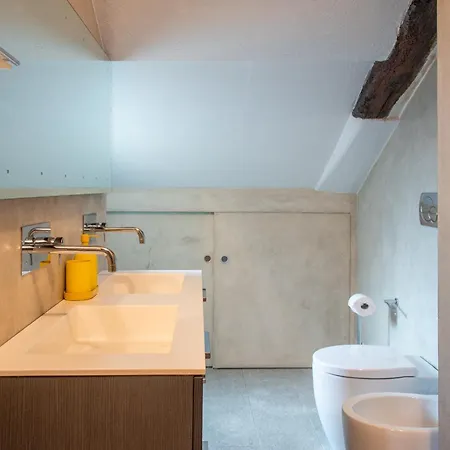 Апартаменты House With Terrace Турин