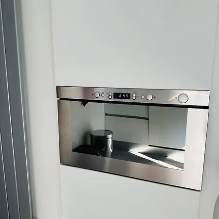 House With Terrace *