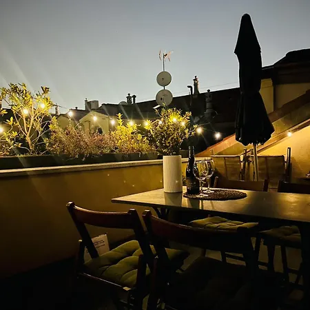 House With Terrace Apartmán