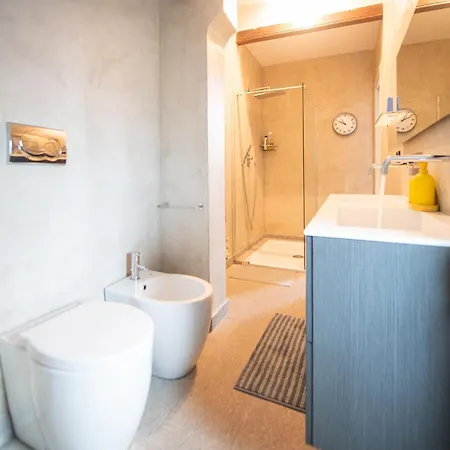 House With Terrace * Turim